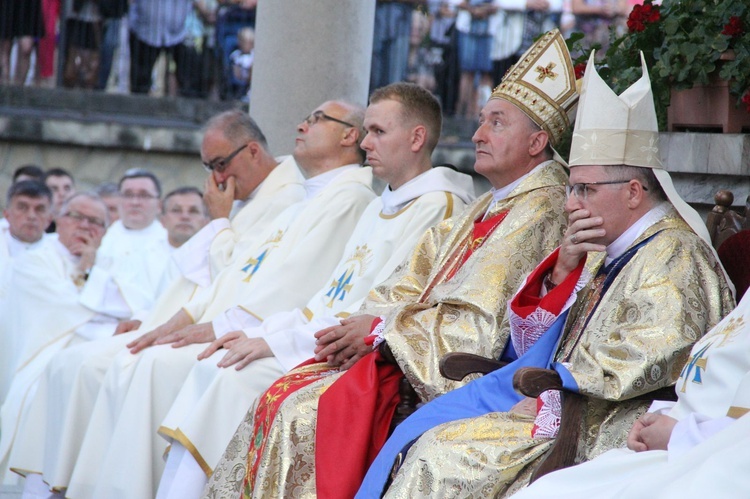 Prymicje bp. Mirosława Gucwy w Limanowej