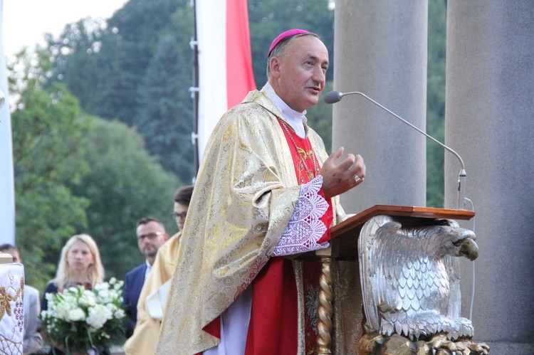 Prymicje bp. Mirosława Gucwy w Limanowej