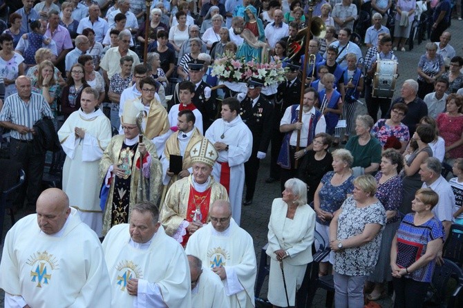 Prymicje bp. Mirosława Gucwy w Limanowej