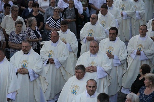 Prymicje bp. Mirosława Gucwy w Limanowej