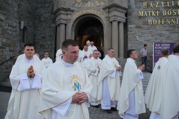 Prymicje bp. Mirosława Gucwy w Limanowej