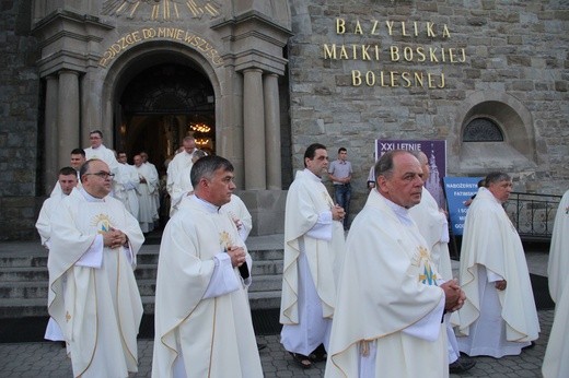 Prymicje bp. Mirosława Gucwy w Limanowej