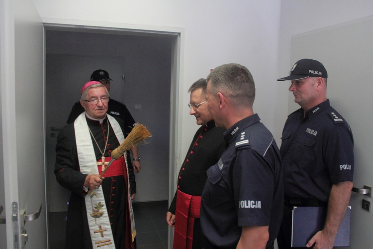 Poświęcenie komisariatu w Trąbkach Wielkich