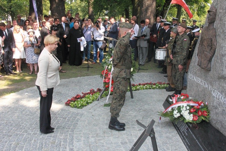 Odsłonięcie i poświęcenie Pomnika Żołnierzy Wyklętych