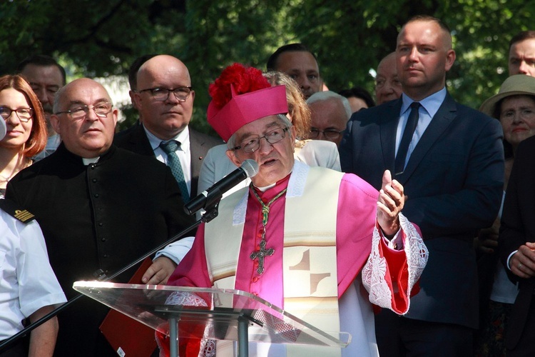 Odsłonięcie i poświęcenie Pomnika Żołnierzy Wyklętych