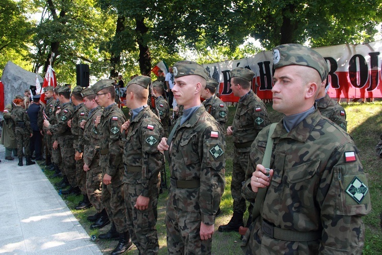 Odsłonięcie i poświęcenie Pomnika Żołnierzy Wyklętych