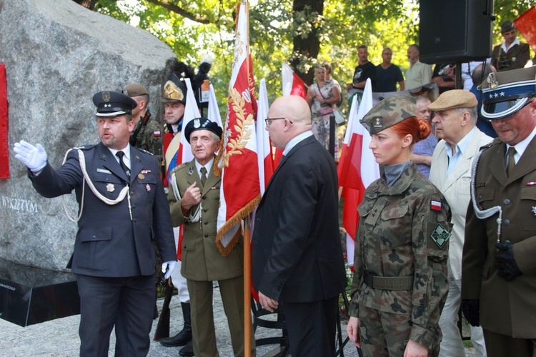 Odsłonięcie i poświęcenie Pomnika Żołnierzy Wyklętych