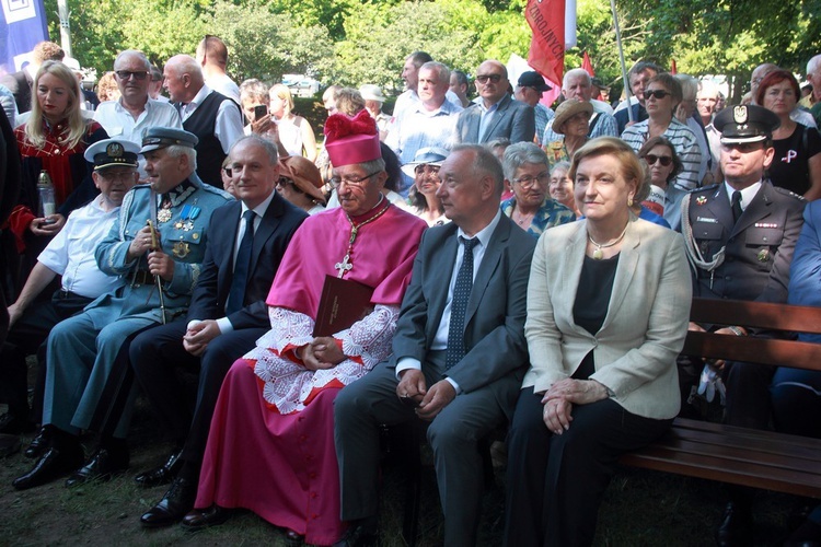 Odsłonięcie i poświęcenie Pomnika Żołnierzy Wyklętych