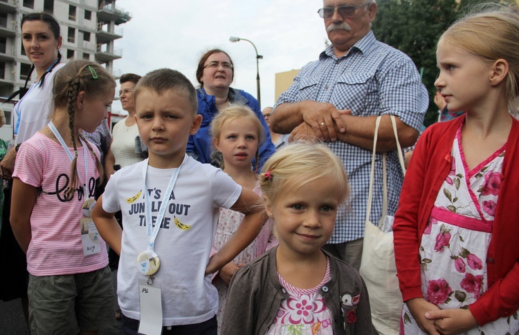 Pierwsze kroki praskich pielgrzymów