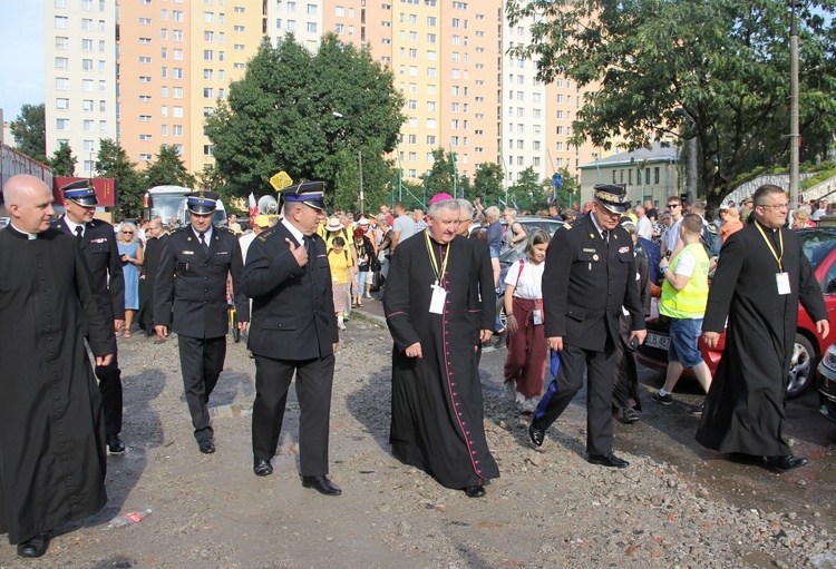 Pierwsze kroki praskich pielgrzymów