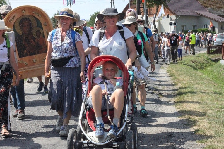 PPW 2018 - w Siemysłowie - przed i po Mszy św.