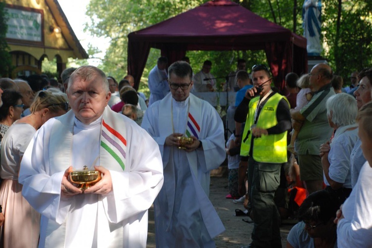 Msza u św. Otylii, kolejny chrzest oraz serdeczne przyjęcie w Chodlu