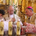 Biskup Andrzej Jeż w Siedliskach k. Bobowej