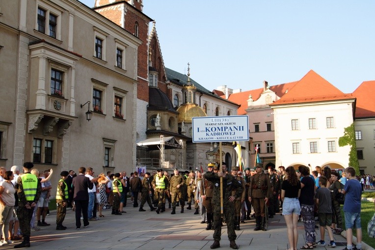Msza św. na Wawelu w intencji ojczyzny i marszałka Józefa Piłsudskiego