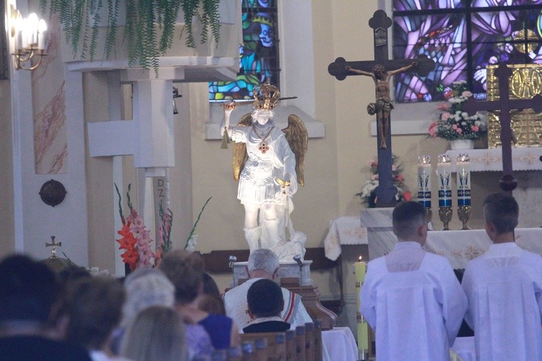 Św. Michał Archanioł w Gumniskach