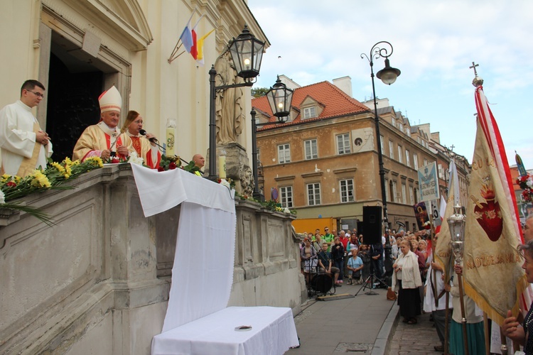 307. Warszawska Pielgrzymka Piesza na szlaku 