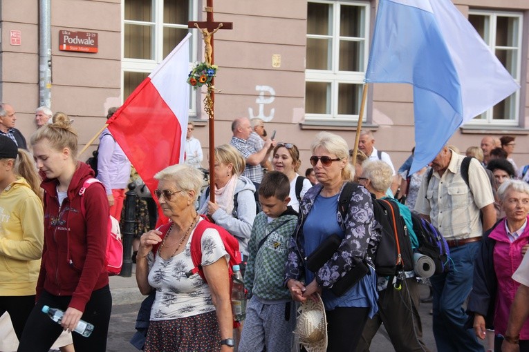 307. Warszawska Pielgrzymka Piesza na szlaku 