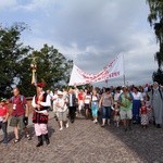 Wyjście 38. Pieszej Pielgrzymki Krakowskiej z Wawelu na Jasną Górę