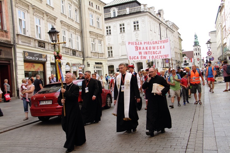 Wyjście 38. Pieszej Pielgrzymki Krakowskiej z Wawelu na Jasną Górę