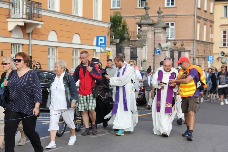 307. Warszawska Pielgrzymka Piesza na szlaku 