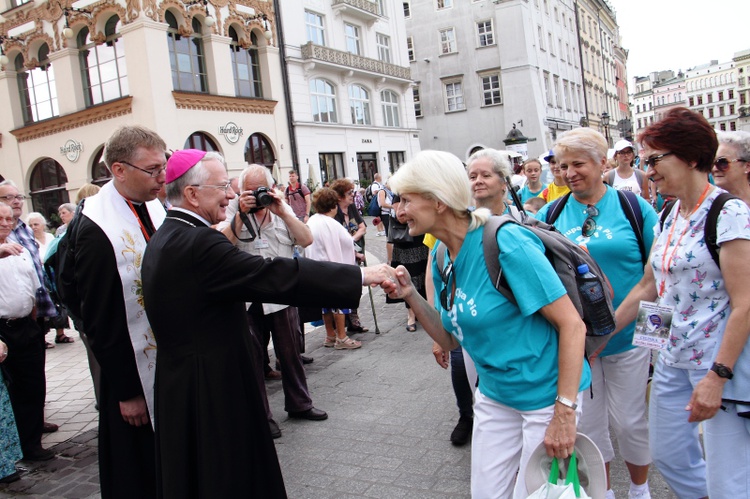 Wyjście 38. Pieszej Pielgrzymki Krakowskiej z Wawelu na Jasną Górę