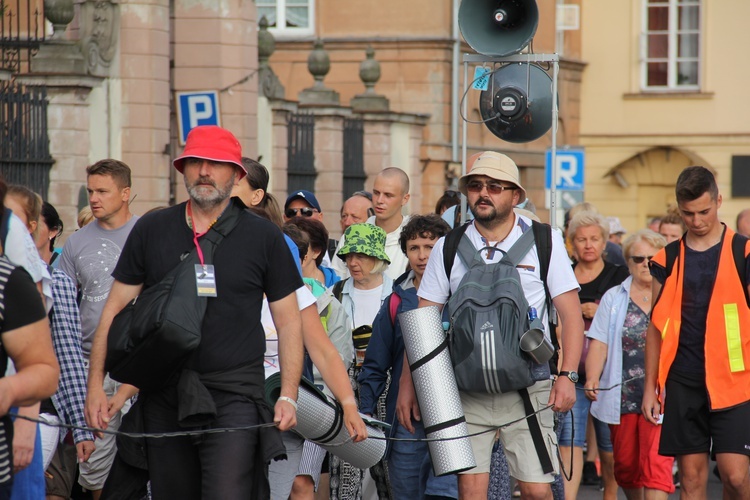 307. Warszawska Pielgrzymka Piesza na szlaku 