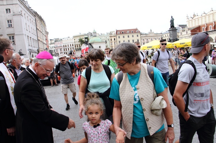 Wyjście 38. Pieszej Pielgrzymki Krakowskiej z Wawelu na Jasną Górę