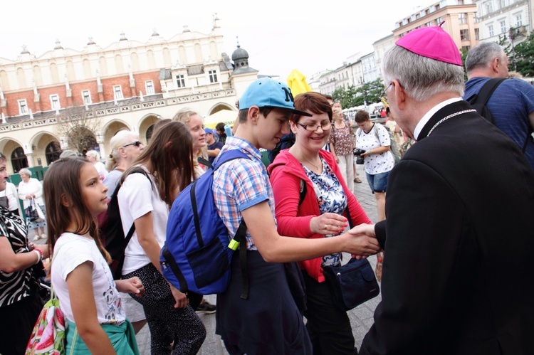 Wyjście 38. Pieszej Pielgrzymki Krakowskiej z Wawelu na Jasną Górę