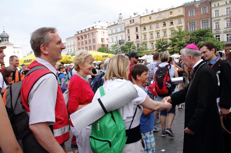 Wyjście 38. Pieszej Pielgrzymki Krakowskiej z Wawelu na Jasną Górę