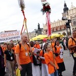 Wyjście 38. Pieszej Pielgrzymki Krakowskiej z Wawelu na Jasną Górę