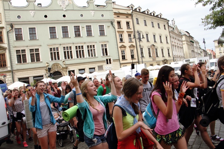 Wyjście 38. Pieszej Pielgrzymki Krakowskiej z Wawelu na Jasną Górę