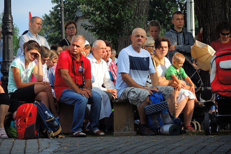 27. Piesza Pielgrzymka Bielsko-Żywiecka na Jasną Górę - Msza św. w Hałcnowie - 2018