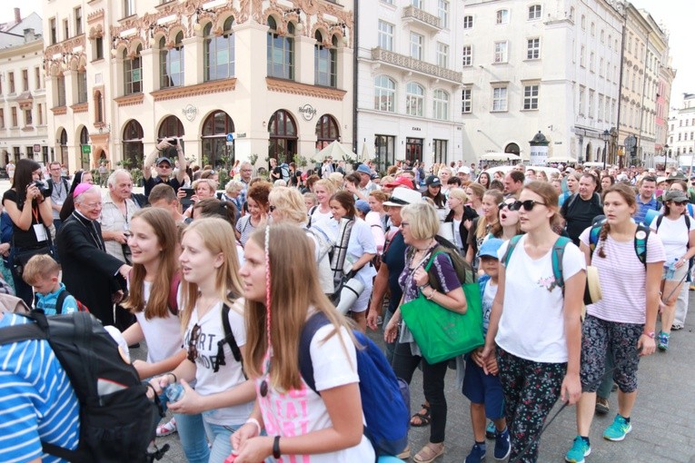 Wymarsz 38. PPK na Jasną Górę w obiektywie Joanny Adamik