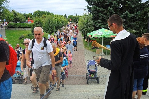 Pielgrzymi grup 6-9 w Pisarzowicach - 2018