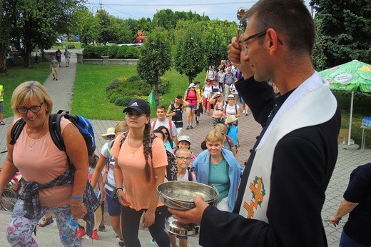 Pielgrzymi grup 6-9 w Pisarzowicach - 2018