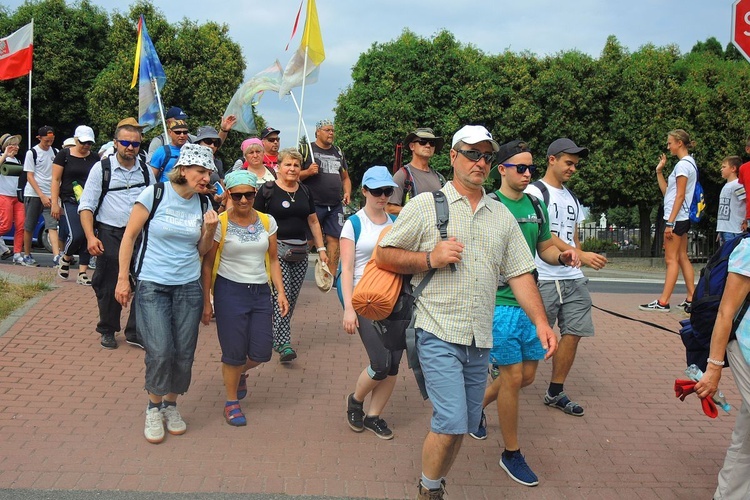 Pielgrzymi grup 6-9 w Pisarzowicach - 2018