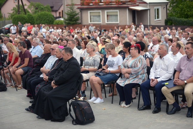 Parafia w Lipie - poświęcenie po renowacji