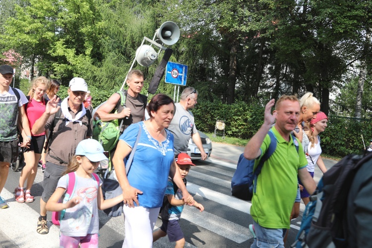 27. Diecezjalna Pielgrzymka wyrusza z Hałcnowa na Jasną Górę - 2018