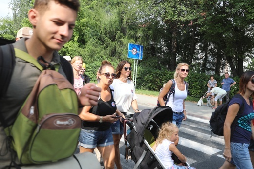 27. Diecezjalna Pielgrzymka wyrusza z Hałcnowa na Jasną Górę - 2018