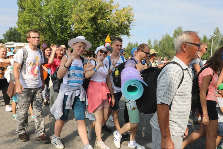 27. Diecezjalna Pielgrzymka wyrusza z Hałcnowa na Jasną Górę - 2018