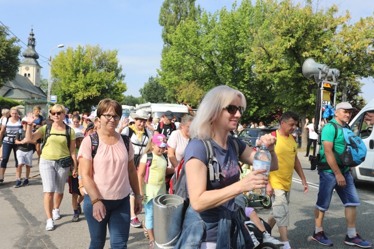 27. Diecezjalna Pielgrzymka wyrusza z Hałcnowa na Jasną Górę - 2018