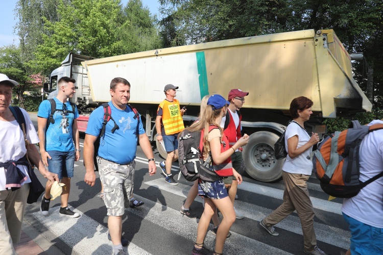 27. Diecezjalna Pielgrzymka wyrusza z Hałcnowa na Jasną Górę - 2018