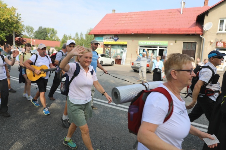 27. Diecezjalna Pielgrzymka wyrusza z Hałcnowa na Jasną Górę - 2018