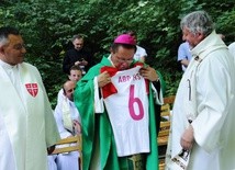 Abp Grzegorz Ryś w odwiedzinach u wspólnoty śródmiejskiej 38. PPK