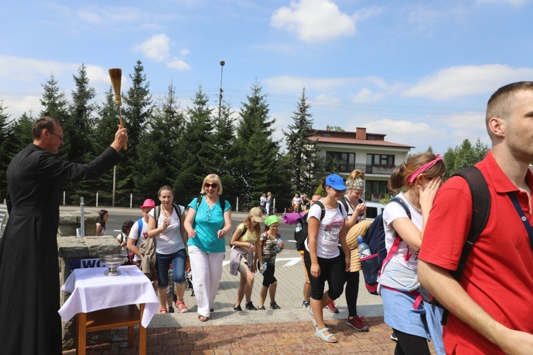 Pielgrzymi hałcnowscy w Wilamowicach - 2018