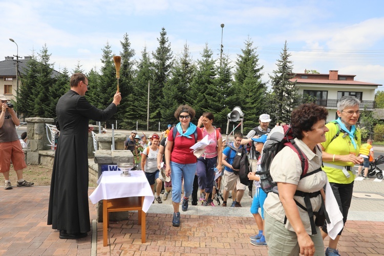 Pielgrzymi hałcnowscy w Wilamowicach - 2018