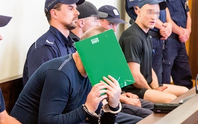 19.07.2018, Wrocław. Początek procesu 10 osób oskarżonych o produkcję dopalaczy i handel nimi.