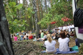 Zmiana czwartkowych planów