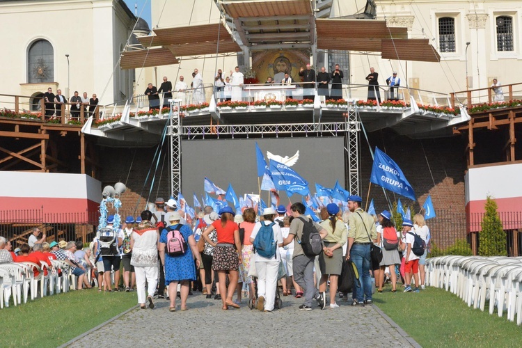 Zakończenie XV Pieszej Pielgrzymki Diecezji Świdnickiej na Jasną Górę