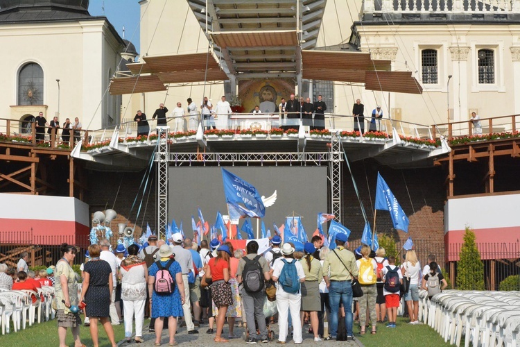 Zakończenie XV Pieszej Pielgrzymki Diecezji Świdnickiej na Jasną Górę